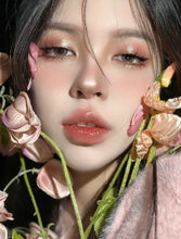 Load image into Gallery viewer, Shimmering Starlight Char. 免膠水假眼睫毛 (三部曲 Shimmering Starlight)